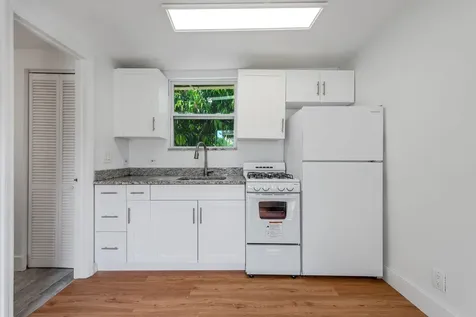 15285 San Diego Drive Loxahatchee Groves FL 33470