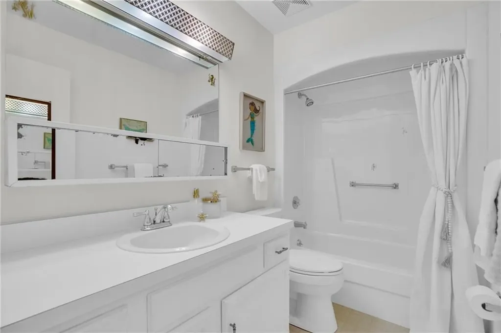 6 Vista Palm Lane Vero Beach FL 32962