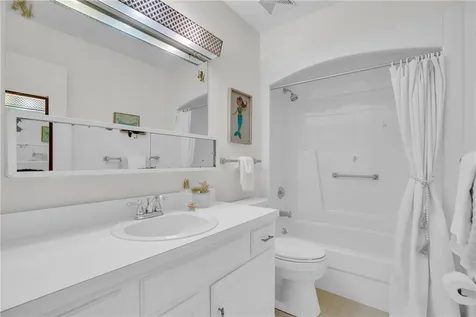 6 Vista Palm Lane Vero Beach FL 32962