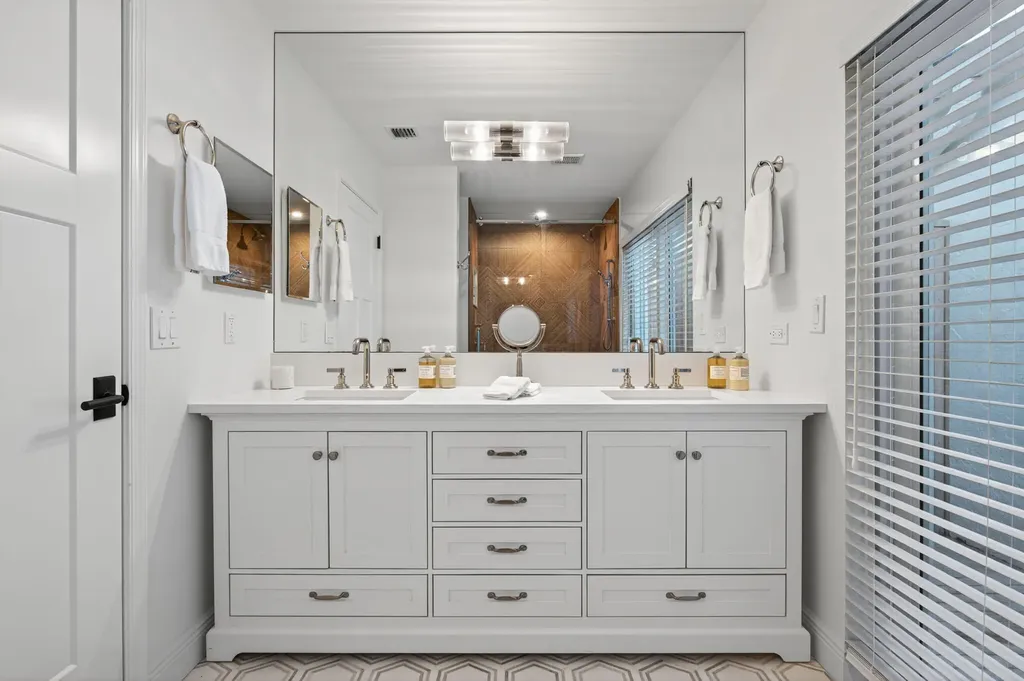 11352 Briarwood Place North Palm Beach FL 33408