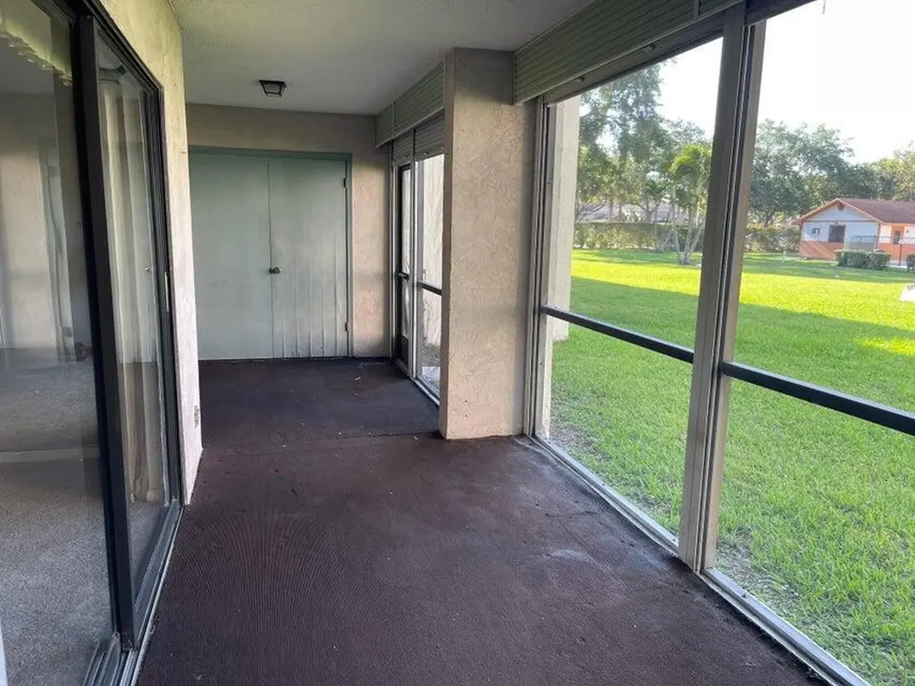 5981 Via Vermilya Lake Worth FL 33462
