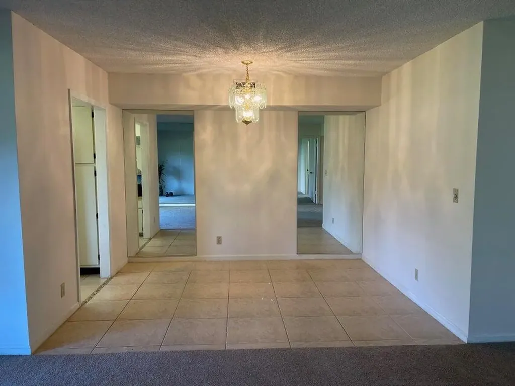 5981 Via Vermilya Lake Worth FL 33462