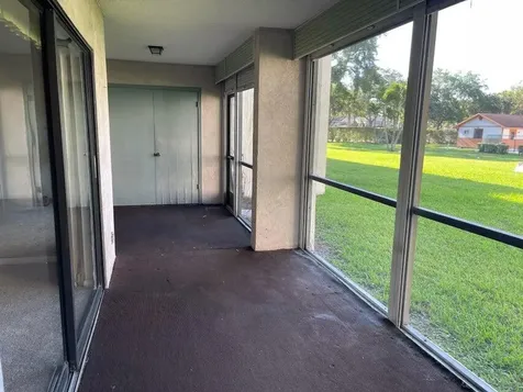 5981 Via Vermilya Lake Worth FL 33462