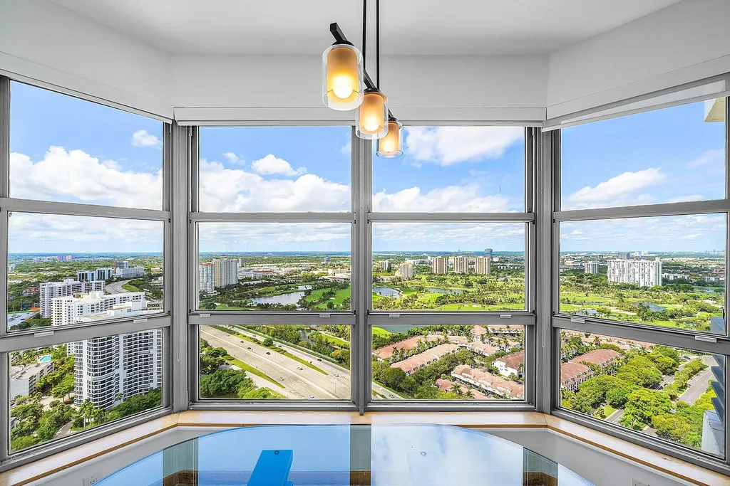 3500 Mystic Pointe Drive Aventura FL 33180