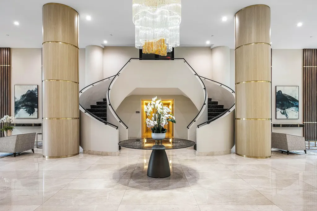 3500 Mystic Pointe Drive Aventura FL 33180