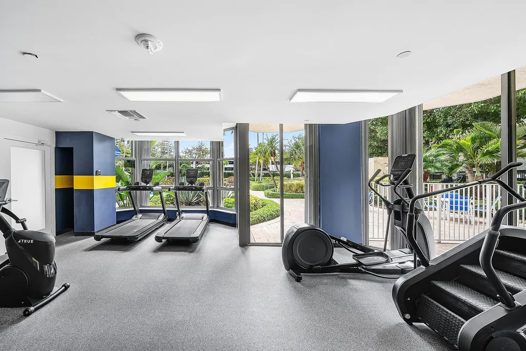 3500 Mystic Pointe Drive Aventura FL 33180