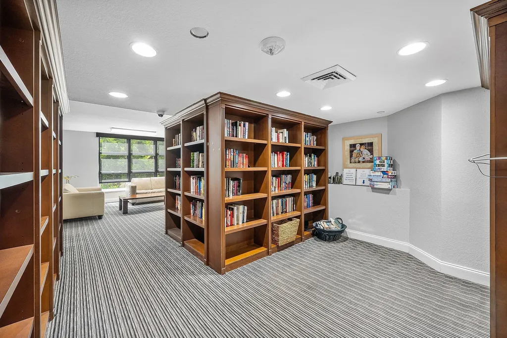 3500 Mystic Pointe Drive Aventura FL 33180