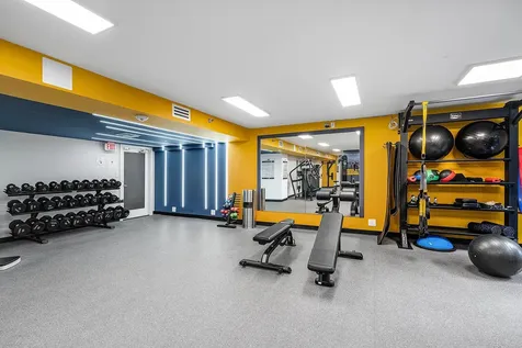 3500 Mystic Pointe Drive Aventura FL 33180