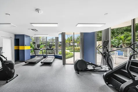 3500 Mystic Pointe Drive Aventura FL 33180