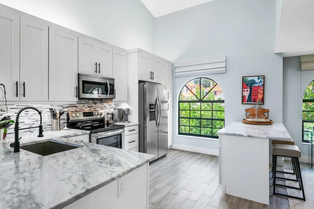 13549 Fountain View Boulevard Wellington FL 33414