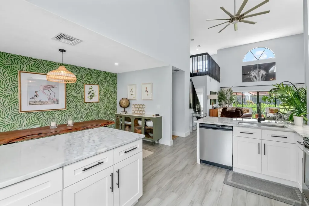 13549 Fountain View Boulevard Wellington FL 33414
