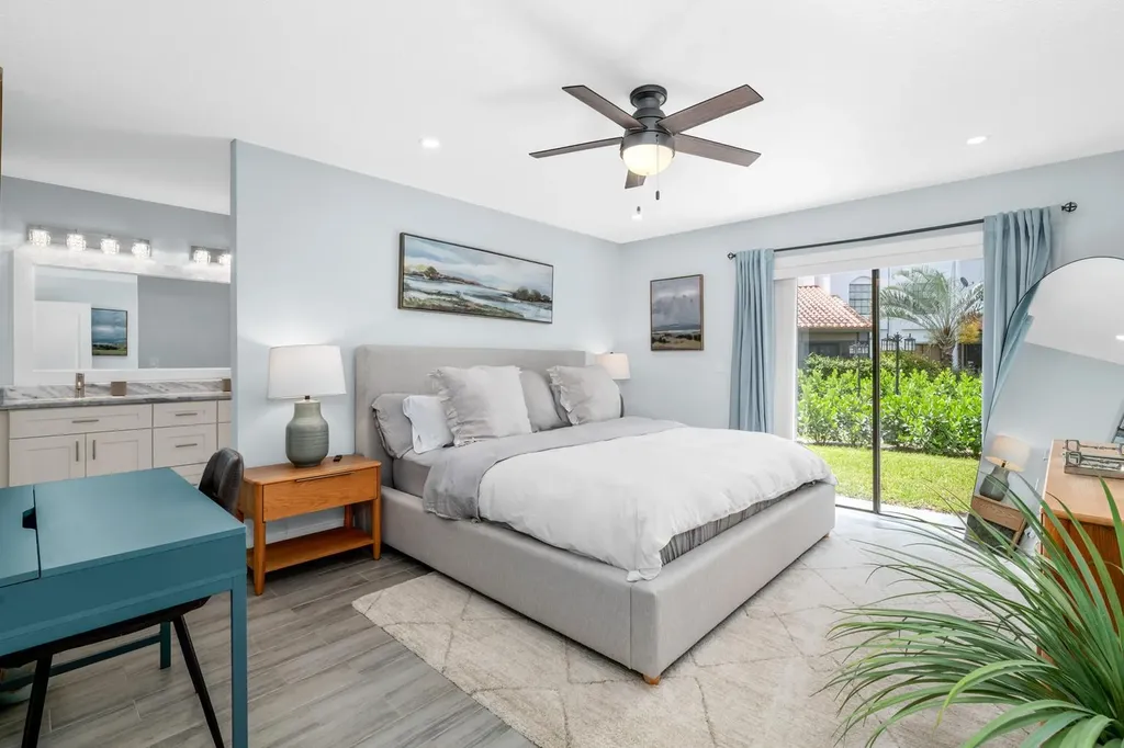 13549 Fountain View Boulevard Wellington FL 33414