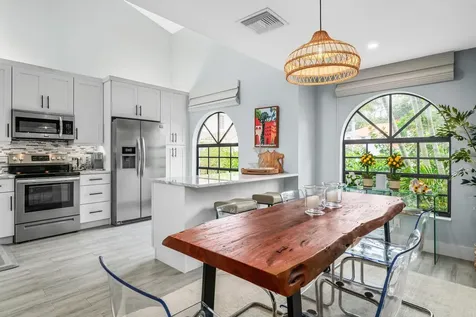 13549 Fountain View Boulevard Wellington FL 33414