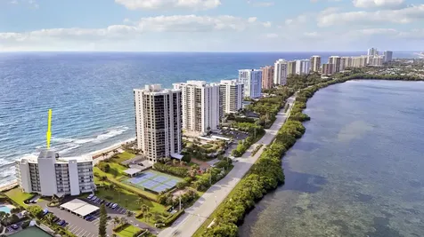 5400 N Ocean Drive Riviera Beach FL 33404