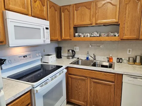 44 Woodland Drive Vero Beach FL 32962