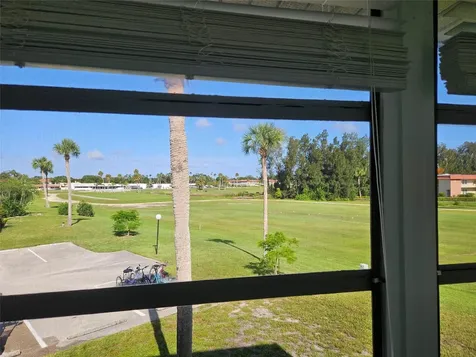 44 Woodland Drive Vero Beach FL 32962