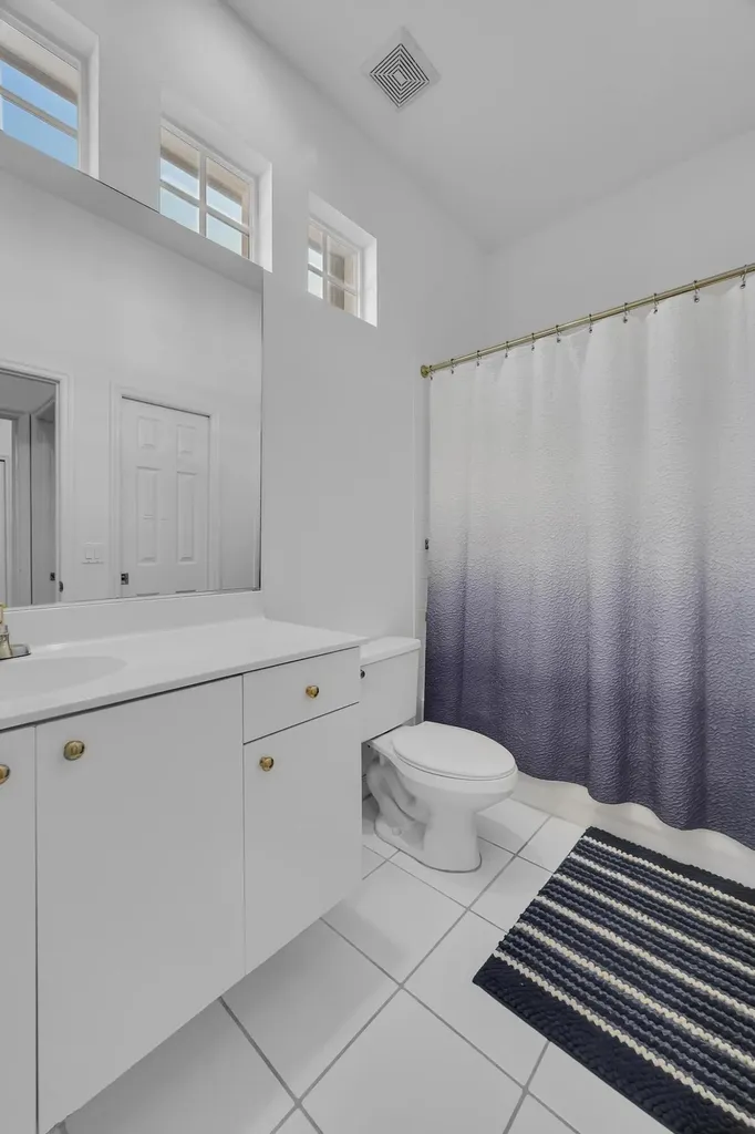 615 SW St Thomas Cove Port St Lucie FL 34986