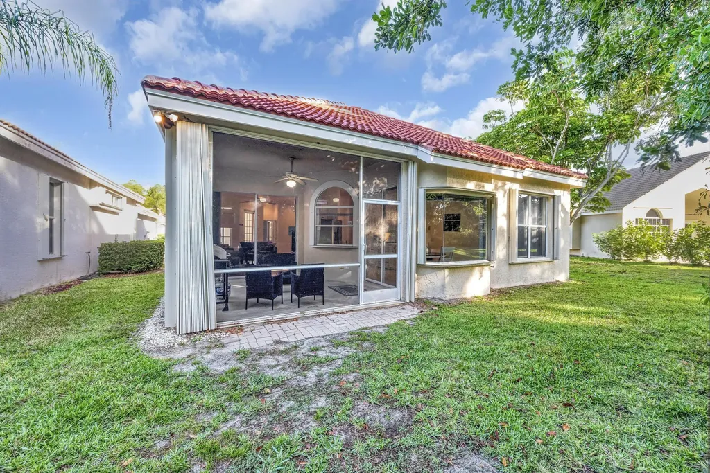 615 SW St Thomas Cove Port St Lucie FL 34986