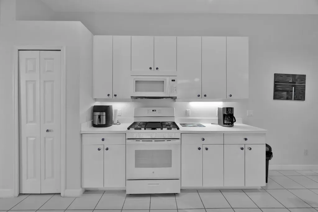 615 SW St Thomas Cove Port St Lucie FL 34986
