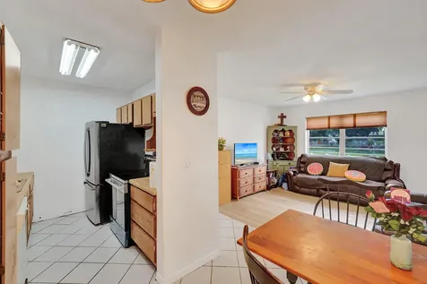 4111 SW 32nd Drive West Park FL 33023