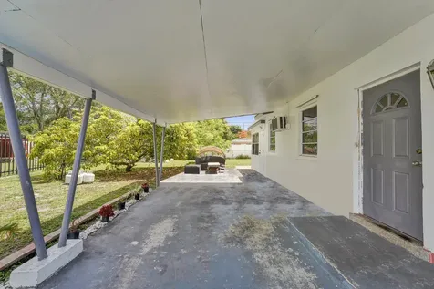 4111 SW 32nd Drive West Park FL 33023