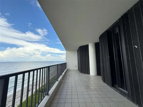 800 Ocean Drive Juno Beach FL 33408