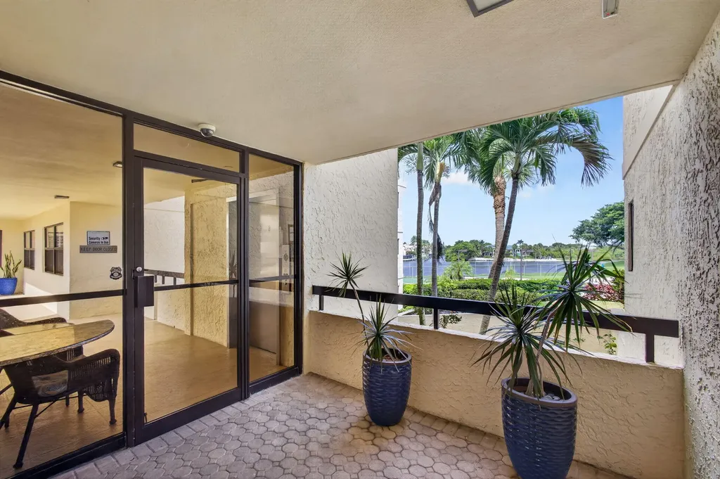 364 Golfview Road North Palm Beach FL 33408