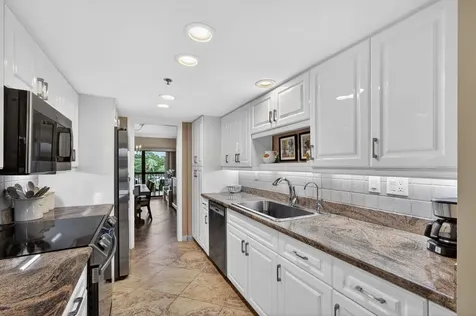 364 Golfview Road North Palm Beach FL 33408