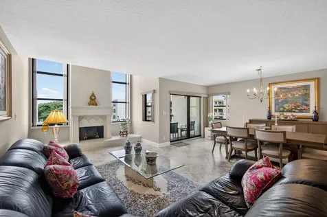 364 Golfview Road North Palm Beach FL 33408