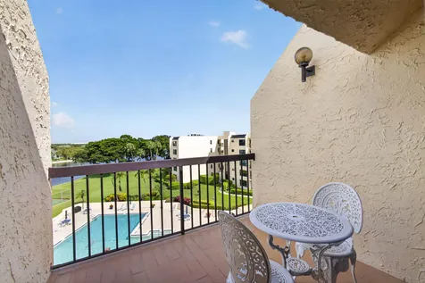 364 Golfview Road North Palm Beach FL 33408