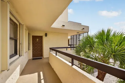 364 Golfview Road North Palm Beach FL 33408