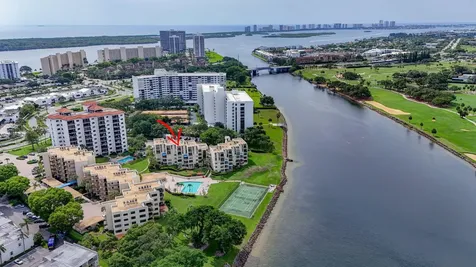 364 Golfview Road North Palm Beach FL 33408