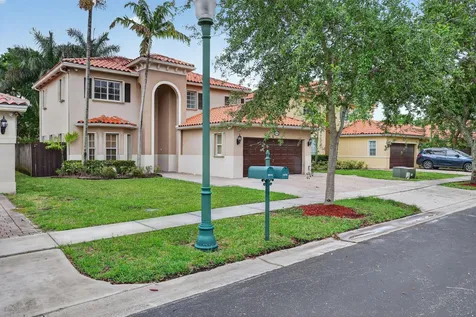 1975 NE 36th Avenue Homestead FL 33033