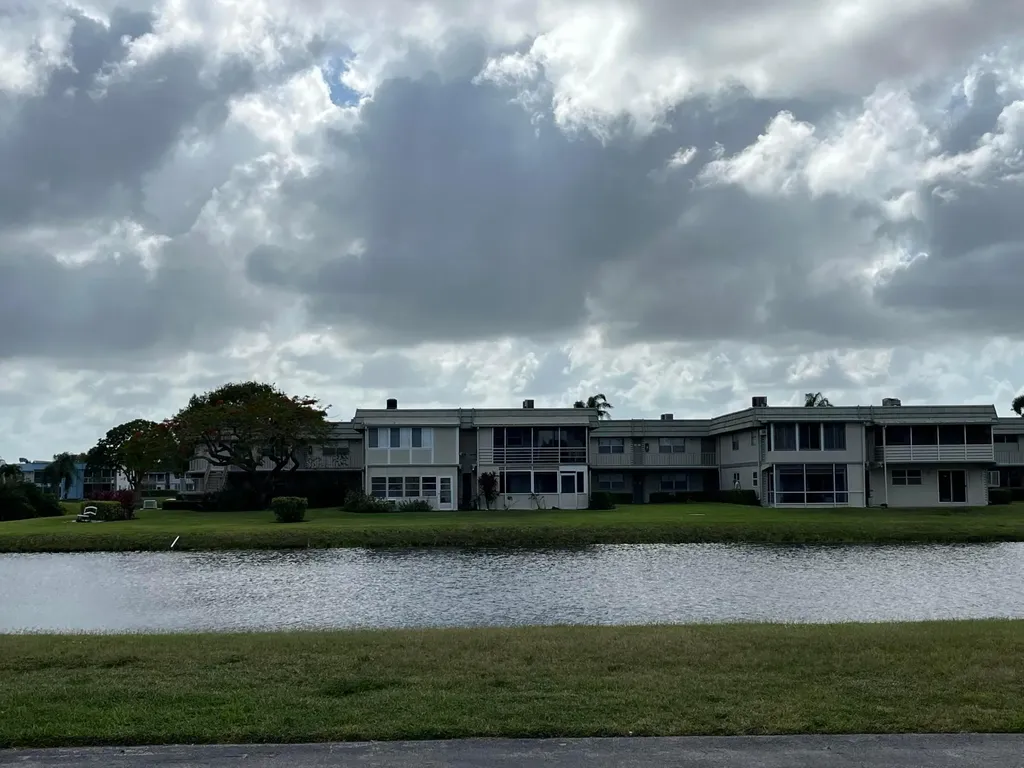23 Saxony A Delray Beach FL 33446