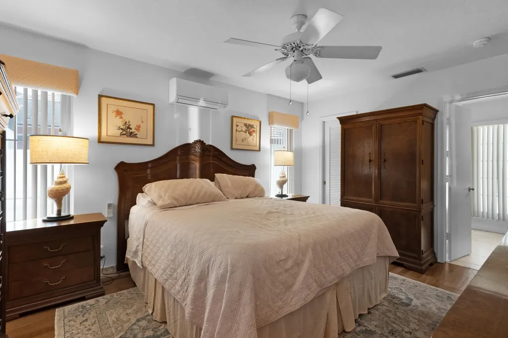 2141 NE 67th Street Fort Lauderdale FL 33308