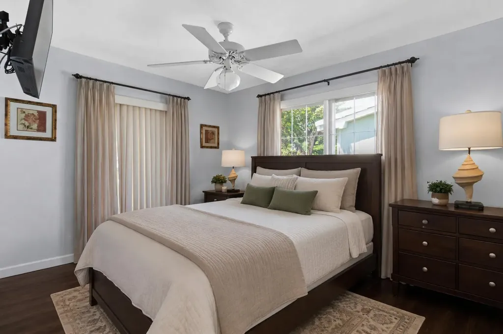 2141 NE 67th Street Fort Lauderdale FL 33308