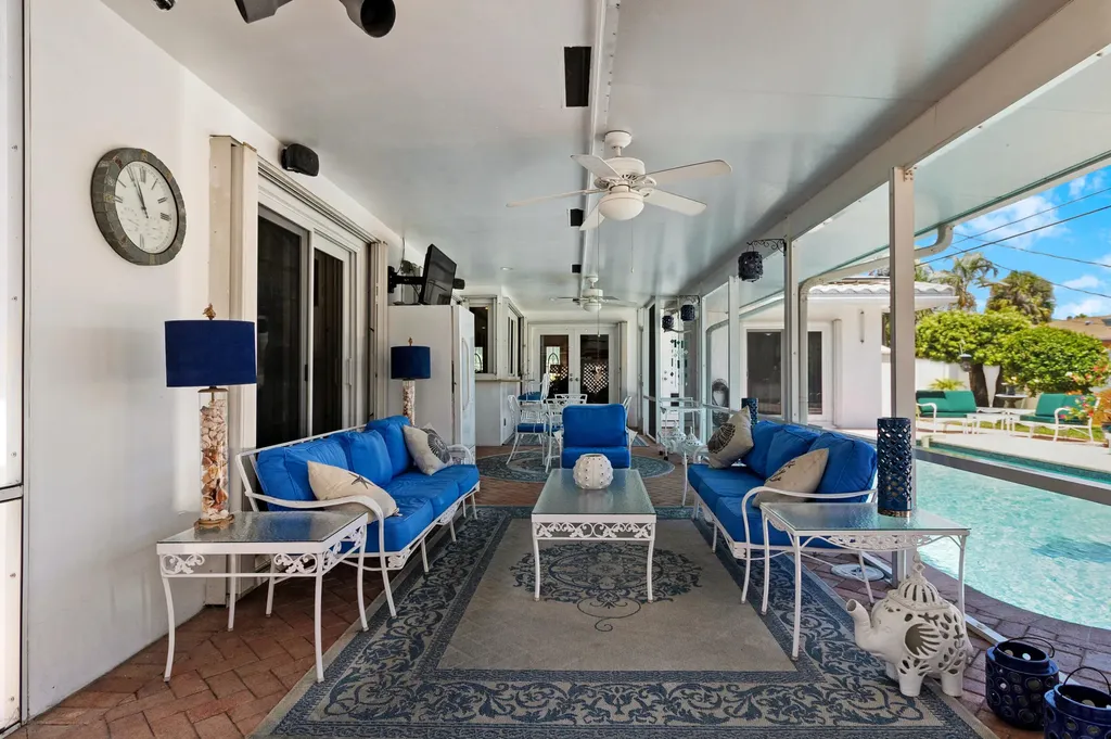 2141 NE 67th Street Fort Lauderdale FL 33308