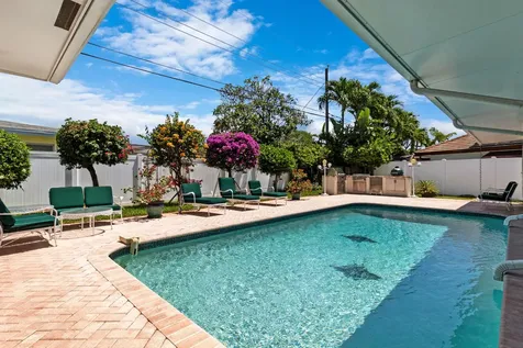 2141 NE 67th Street Fort Lauderdale FL 33308