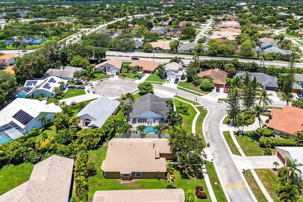 2470 Sandstone Court Wellington FL 33414