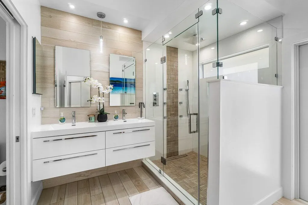 2470 Sandstone Court Wellington FL 33414