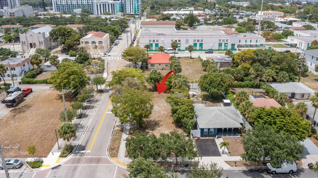 447 20th Street West Palm Beach FL 33407