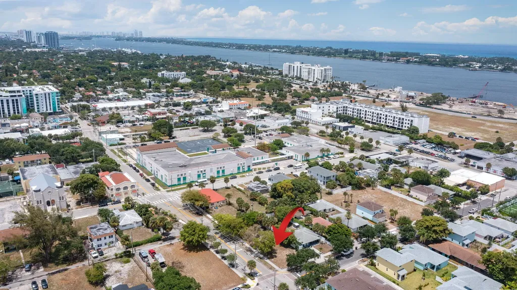 447 20th Street West Palm Beach FL 33407
