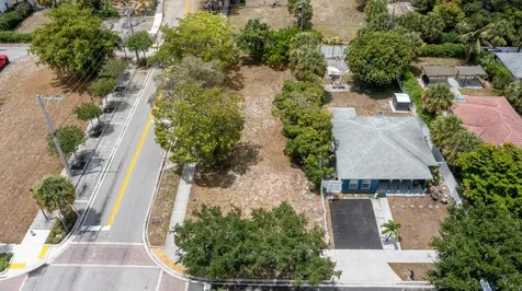 447 20th Street West Palm Beach FL 33407