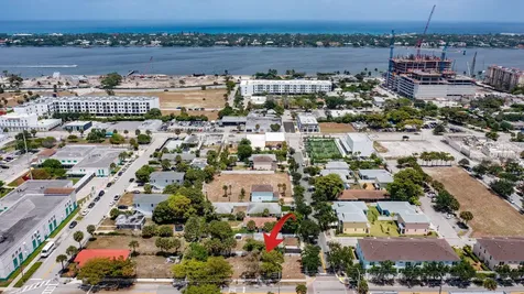 447 20th Street West Palm Beach FL 33407