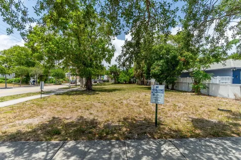 447 20th Street West Palm Beach FL 33407