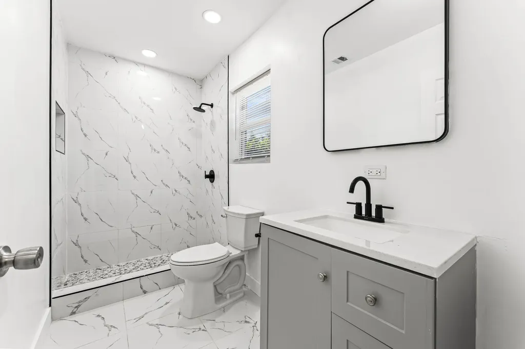 134 SW 14th Avenue Boynton Beach FL 33435
