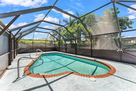 134 SW 14th Avenue Boynton Beach FL 33435