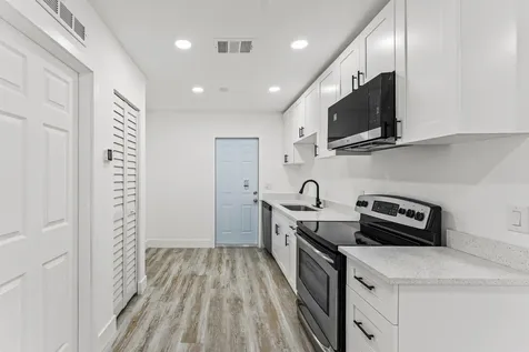 134 SW 14th Avenue Boynton Beach FL 33435