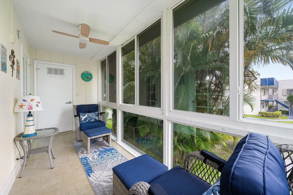 334 Burgundy G Delray Beach FL 33484