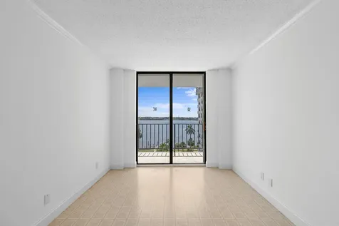 3800 Washington Road West Palm Beach FL 33405
